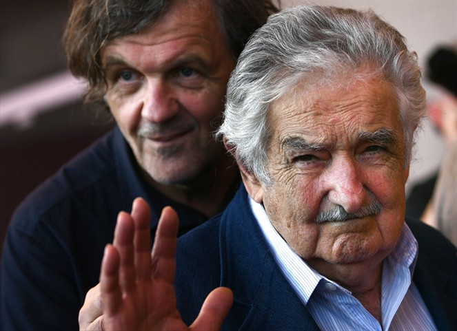 Noticia Radio Panamá | «Esto lo tiro a la basura»; Mujica sobre el populismo
