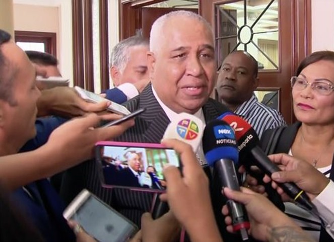 Noticia Radio Panamá | Suspenden proceso al diputado Lázarus por caso de atropello