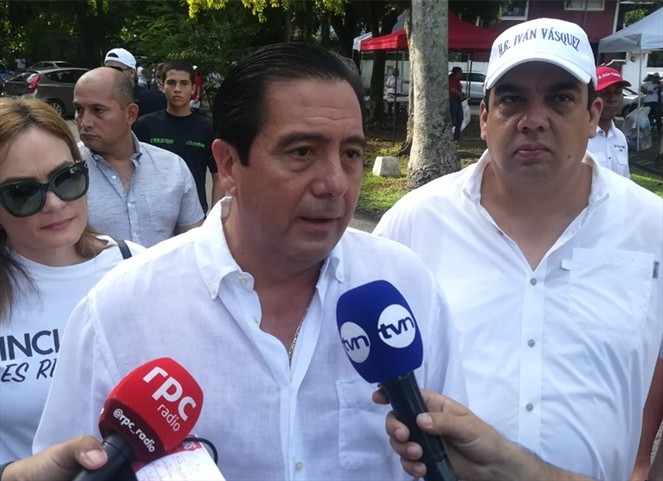 Noticia Radio Panamá | Fueron 10 años que no se tocaron temas importantes; Expresidente Torrijos