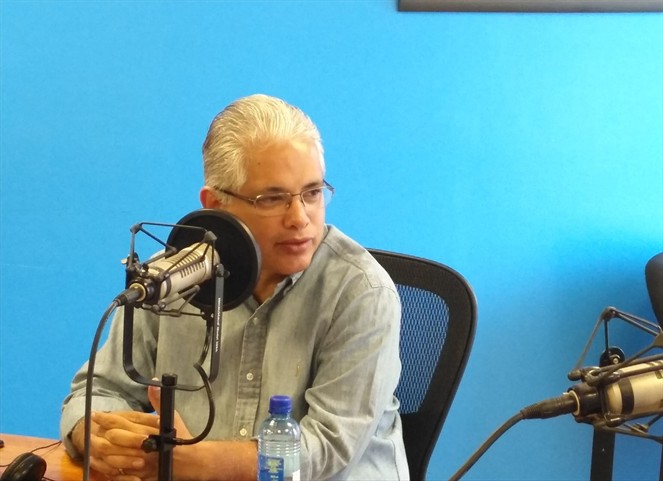 Noticia Radio Panamá | Blandón convocaría referéndum para Asamblea Constituyente
