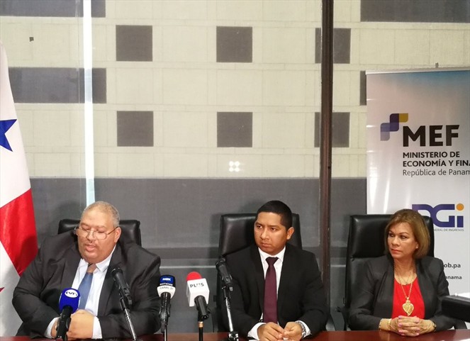 Noticia Radio Panamá | La DGI realiza intercambio automático de información según el Estándar Común de Reporte