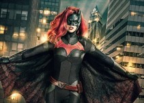 Noticia Radio Panamá | Primera imagen del personaje «Batwoman»