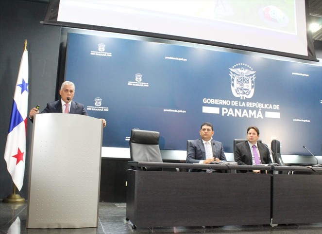 Noticia Radio Panamá | Gobierno explica avances del Programa Sanidad Básica