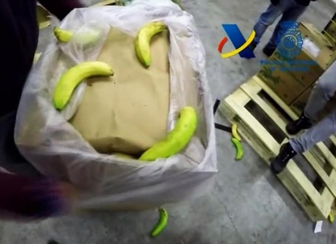 Noticia Radio Panamá | Autoridades incautan en España cinco toneladas de coca oculta entre bananos