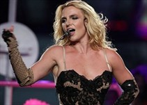 Noticia Radio Panamá | Britney Spears celebra vigésimo aniversario de la canción «Baby One More Time»
