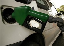 Noticia Radio Panamá | Precios del combustible bajarán este viernes