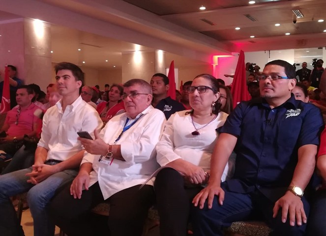 Noticia Radio Panamá | Me enfrentaré al clientelismo de los partidos tradicionales; Saúl Méndez