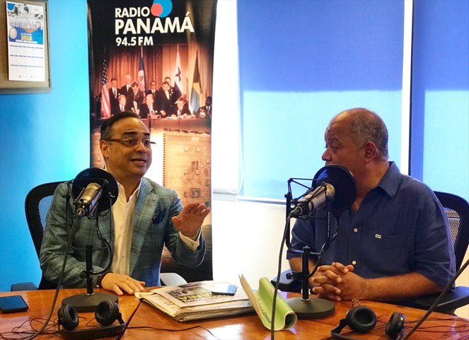 Noticia Radio Panamá | Gilberto Santa Rosa y su paso por Panamá