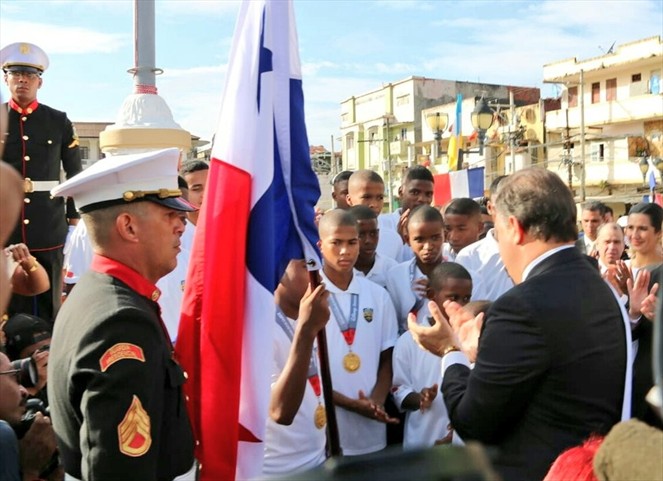 Noticia Radio Panamá | Varela encabeza sus últimas fiestas patrias en Colón