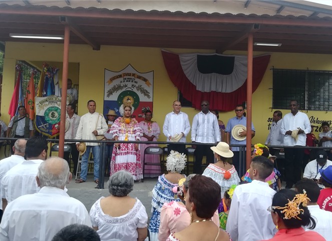 Noticia Radio Panamá | Santeños celebran el 10 de Noviembre en la capital