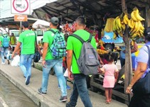 Noticia Radio Panamá | Municipio de Panamá sigue en busca de alternativas para buhoneros del Este