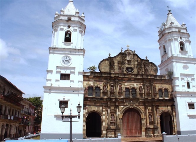 Noticia Radio Panamá | Catedral Basílica abrirá sus puertas por un día