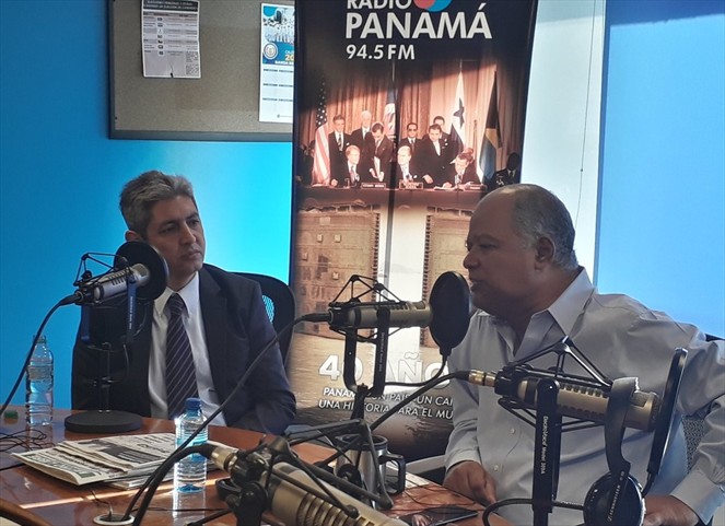 Noticia Radio Panamá | Reda Mansour el embajador poeta