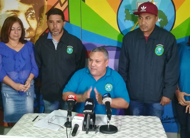 Noticia Radio Panamá | ASOPROF denuncia irregularidades en concurso de docentes para 2019