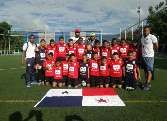 Noticia Radio Panamá | Panameños ganan torneo de fútbol infantil en Colombia