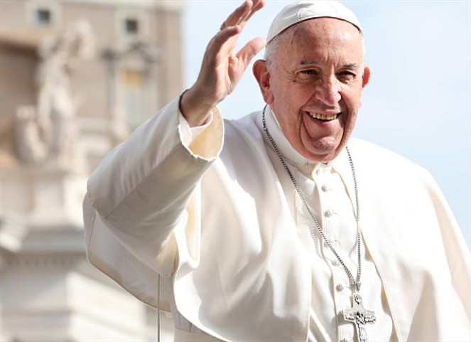 Noticia Radio Panamá | El Papa celebra firma de Pacto Migratorio