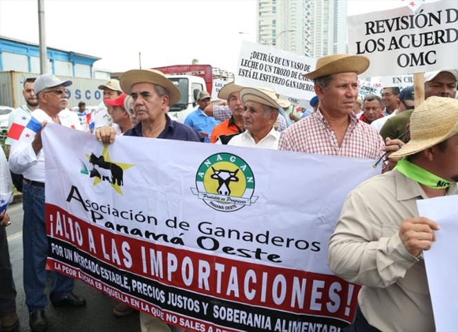 Noticia Radio Panamá | Arroceros instan al presidente a retirar cargos contra productores