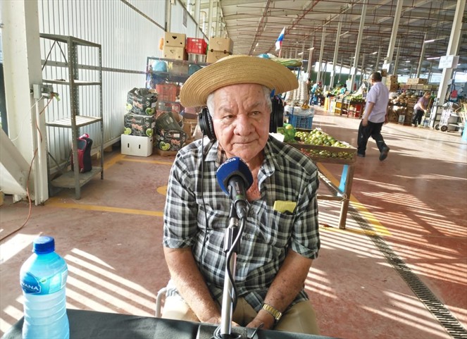 Noticia Radio Panamá | Samaniego, el comerciante con más experiencia del Mercado