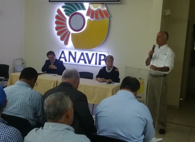 Noticia Radio Panamá | Candidatos presidenciales se reúnen con miembros de Anavip