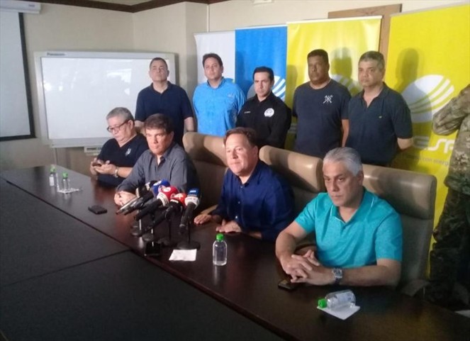 Noticia Radio Panamá | Panamá se queda sin fluido eléctrico este domingo