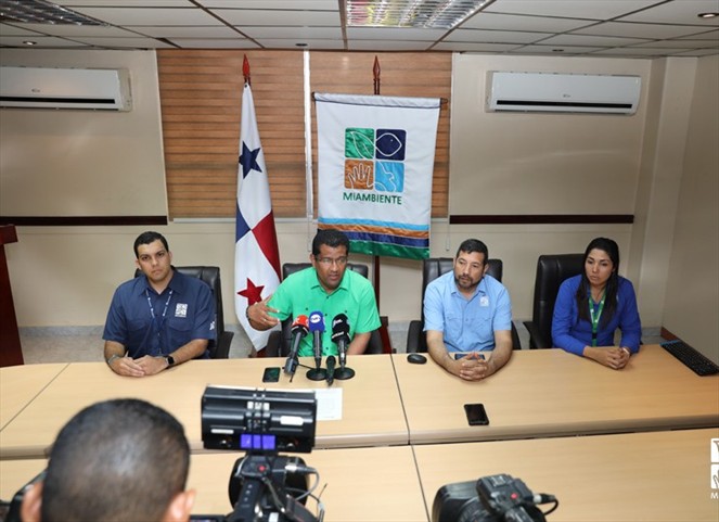 Noticia Radio Panamá | Se registra «Marea Roja» en el litoral pacífico centroamericano