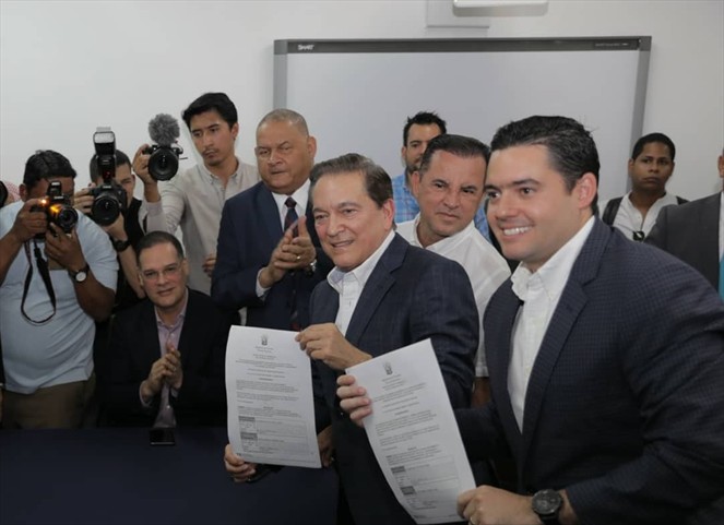 Noticia Radio Panamá | Cortizo sale en defensa de su Vicepresidente