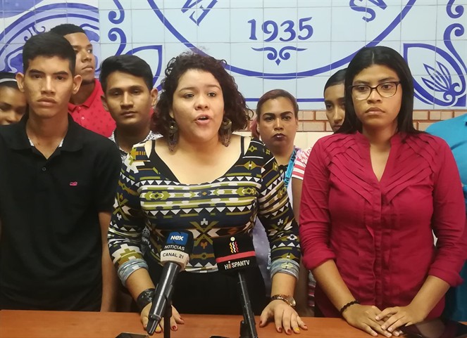 Noticia Radio Panamá | Universitarios rechazan designaciones para Junta Directiva del Canal
