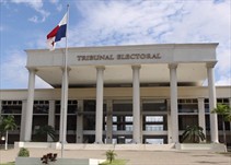 Noticia Radio Panamá | Coordinan traspaso de mando al Tribunal Electoral