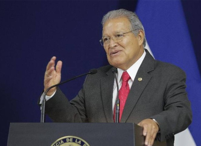 Noticia Radio Panamá | Presidente salvadoreño reconoce apoyo de brigada cubana por programa de alfabetización