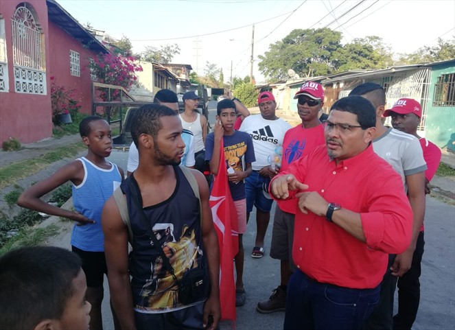 Noticia Radio Panamá | Saúl Méndez da respaldo a peticiones de jubilados