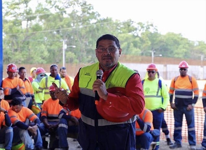 Noticia Radio Panamá | Saúl se reúne con trabajadores