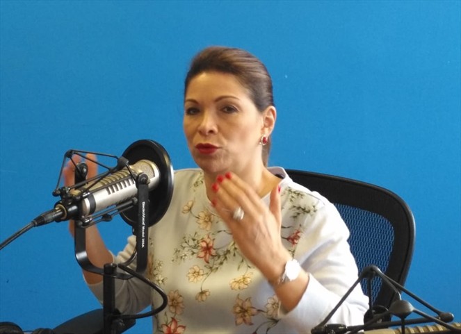 Noticia Radio Panamá | Ana Matilde Gómez no se baja ni cierra la puerta para alianzas