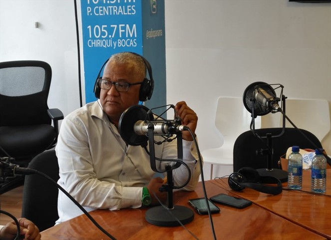 Noticia Radio Panamá | Manolo Álvarez en busca de la curul el 5 de mayo