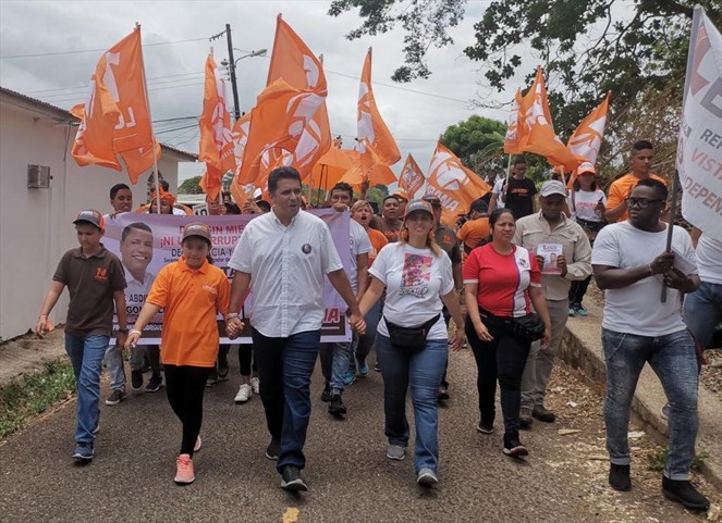 Noticia Radio Panamá | Lombana se prepara para su cierre de campaña