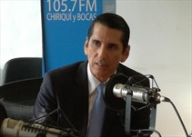 Noticia Radio Panamá | Roux pide al pueblo que le den la oportunidad de cambiar el país