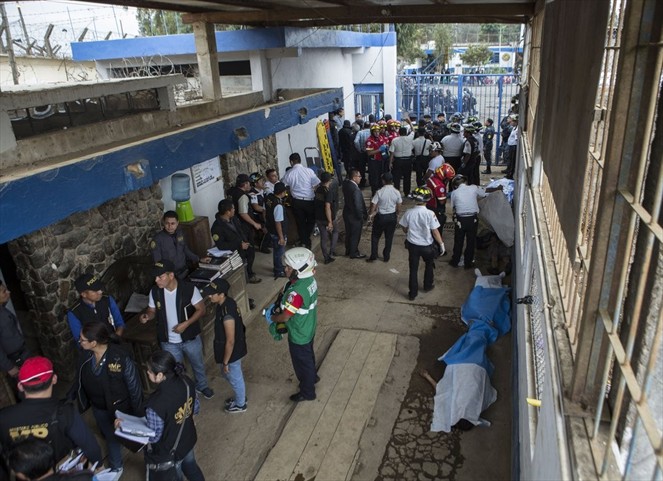 Noticia Radio Panamá | Al menos 7 muertos y 19 heridos tras motín en cárcel de Guatemala