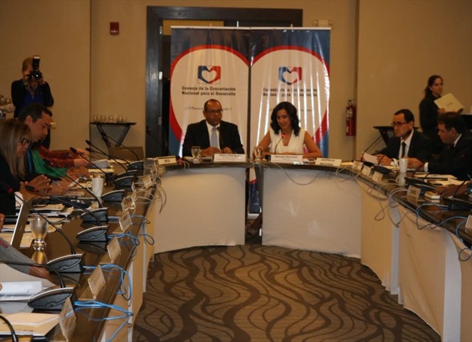 Noticia Radio Panamá | Consejo de la Concertación Nacional analiza propuesta sobre reformas constitucionales