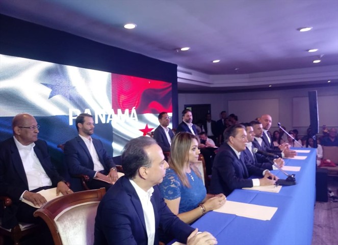 Noticia Radio Panamá | Cortizo anuncia miembros de su gabinete