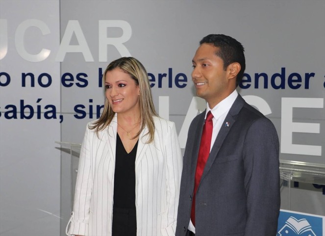 Noticia Radio Panamá | Se realiza primera reunión de transición en el IFARHU