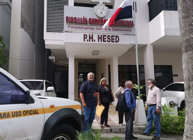 Noticia Radio Panamá | FAD se reúne con la Fiscalía Electoral
