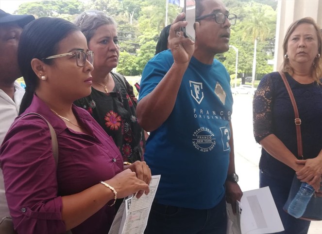 Noticia Radio Panamá | Simpatizantes de Agustín Lara piden transparencia en proceso de impugnación contra Leandro Ávila