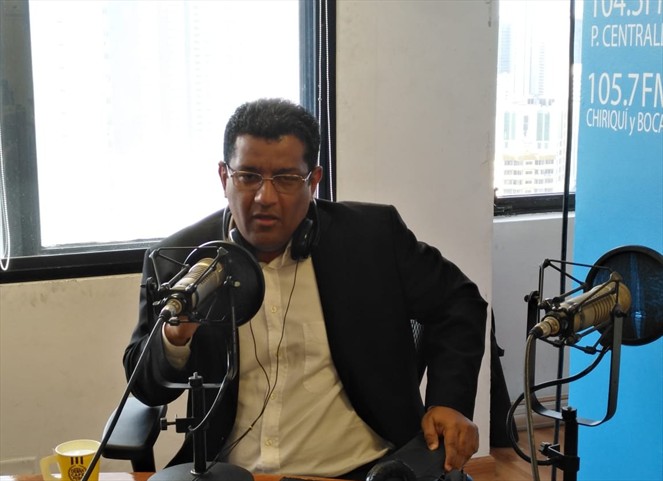 Noticia Radio Panamá | Ministro de Ambiente defiende trabajo realizado bajo su administración