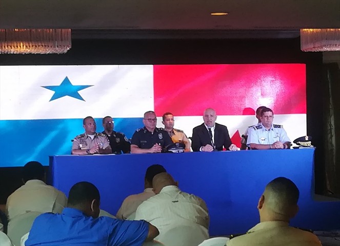 Noticia Radio Panamá | Anuncian a nuevos directores para los estamentos de seguridad