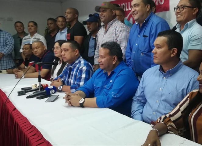 Noticia Radio Panamá | PRD y Molirena postulan junta directiva de la Asamblea Nacional