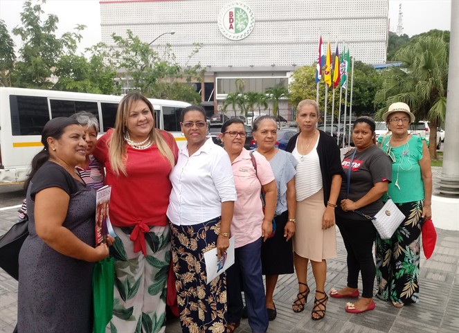 Noticia Radio Panamá | Organizaciones de Mujeres Rurales buscan su empoderamiento económico