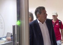 Noticia Radio Panamá | Exdiputado Varela testifica en juicio contra Martinelli
