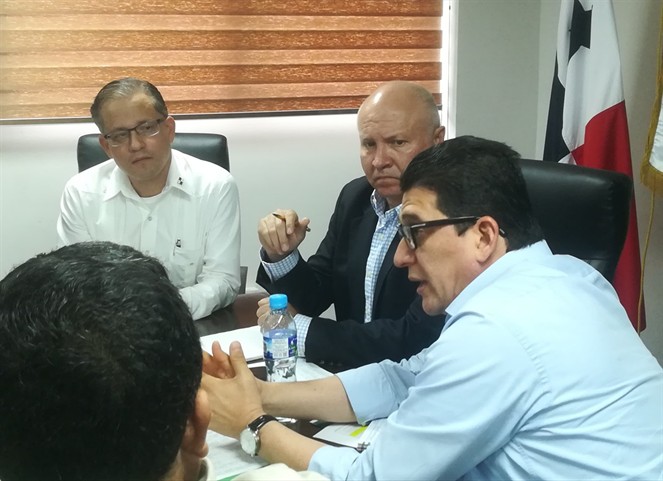 Noticia Radio Panamá | Dan seguimiento a acuerdos para importación de cebolla al país