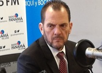 Noticia Radio Panamá | Asamblea Nacional solicitará comparecencia del Contralor Federico Humbert