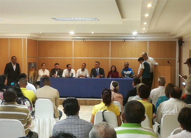 Noticia Radio Panamá | Facción de CD desiste de proceso para convocar a Convención Nacional Extraordinaria