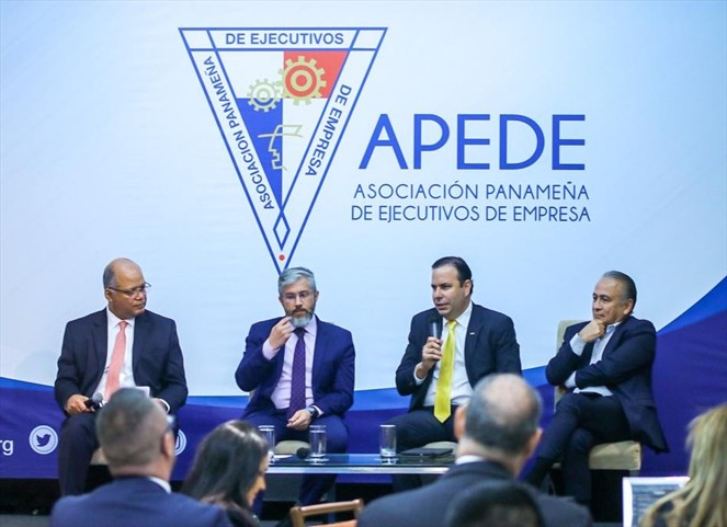 Noticia Radio Panamá | Apede con el compromiso del desarrollo de la logística en el país